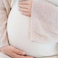 更令人担忧的是🇬🇳，他想找个靠🎱🚌谱的人交接都难，🍙🖊找代孕机构受 xz🔴🏴‍☠️